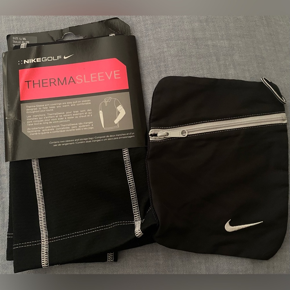 •NEW•Nike Golf Therma Sleeve Athletic Arm Warmer Set with Matching Storage Bag